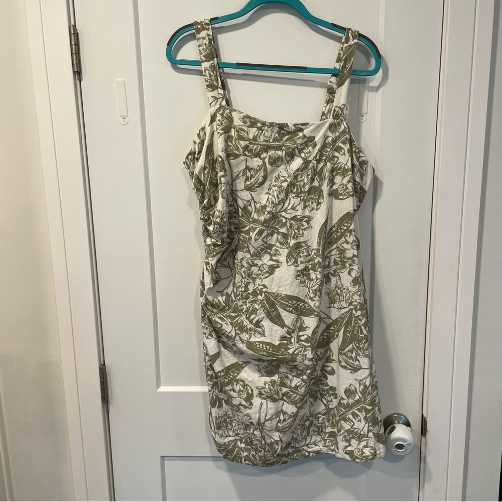 Abercrombie & Fitch White and Olive Green Floral Mini Dress